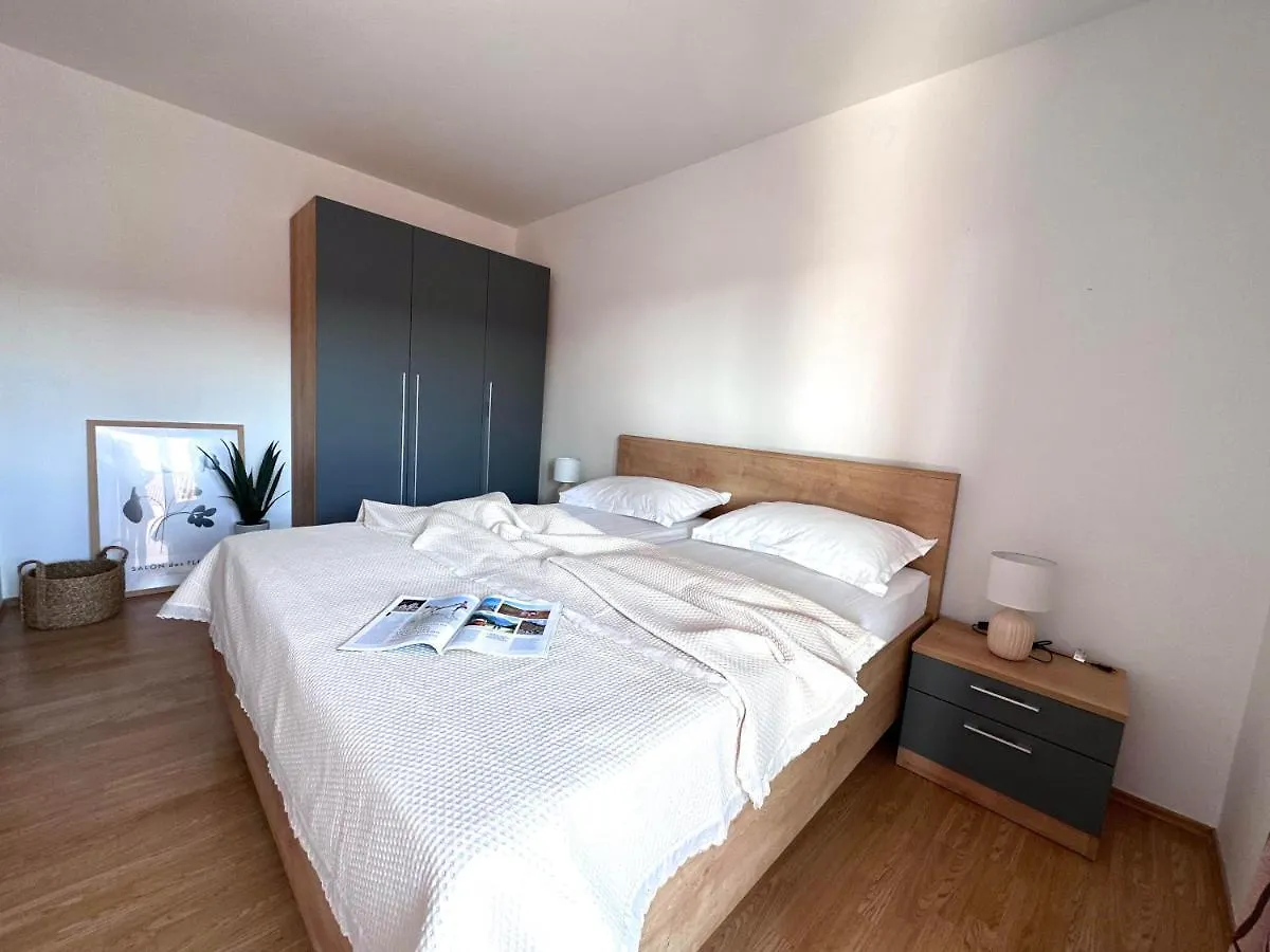 Apartment Apartmani Drago Biograd Na Moru