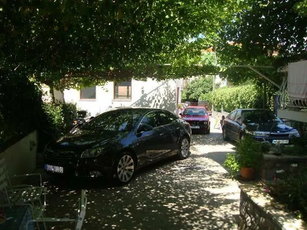 Apartment Apartmani Drago Biograd Na Moru Croatia