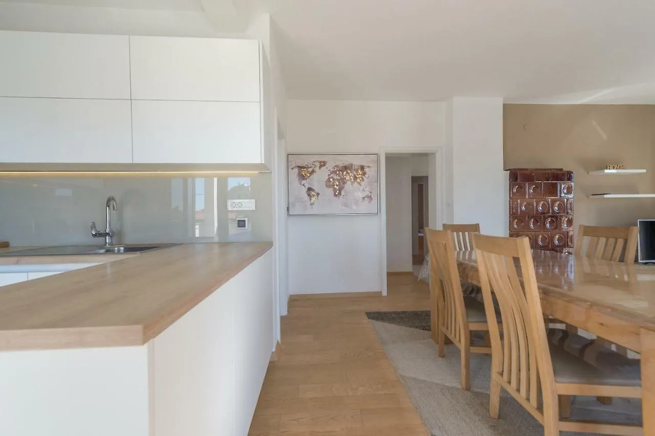 Apartmani Drago Biograd Na Moru