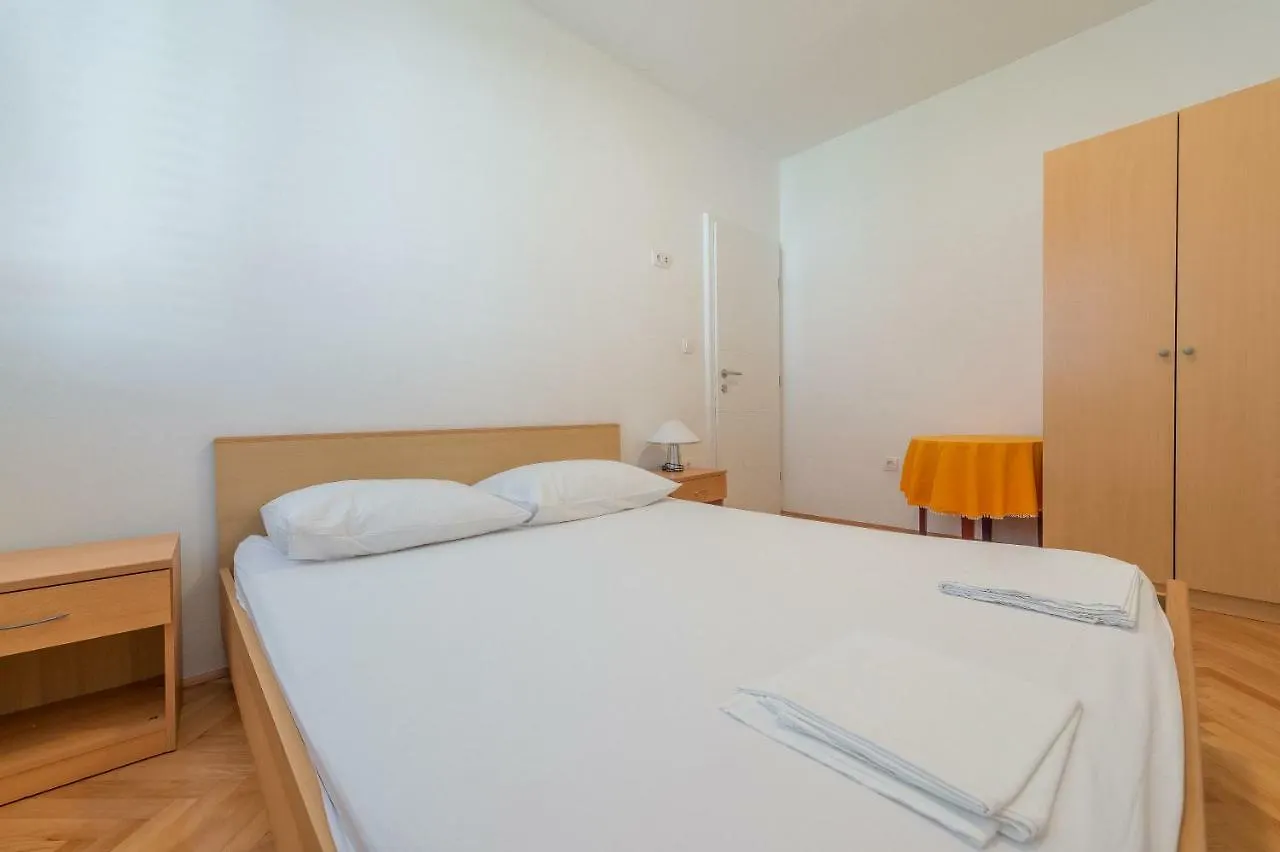 Apartment Apartmani Drago Biograd Na Moru Croatia
