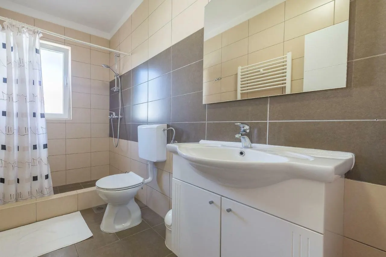 Apartment Apartmani Drago Biograd Na Moru