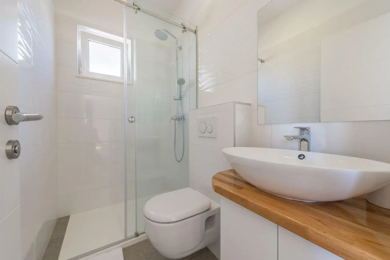 Apartmani Drago Biograd Na Moru