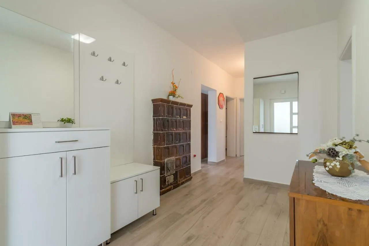 Apartmani Drago Biograd Na Moru Apartment