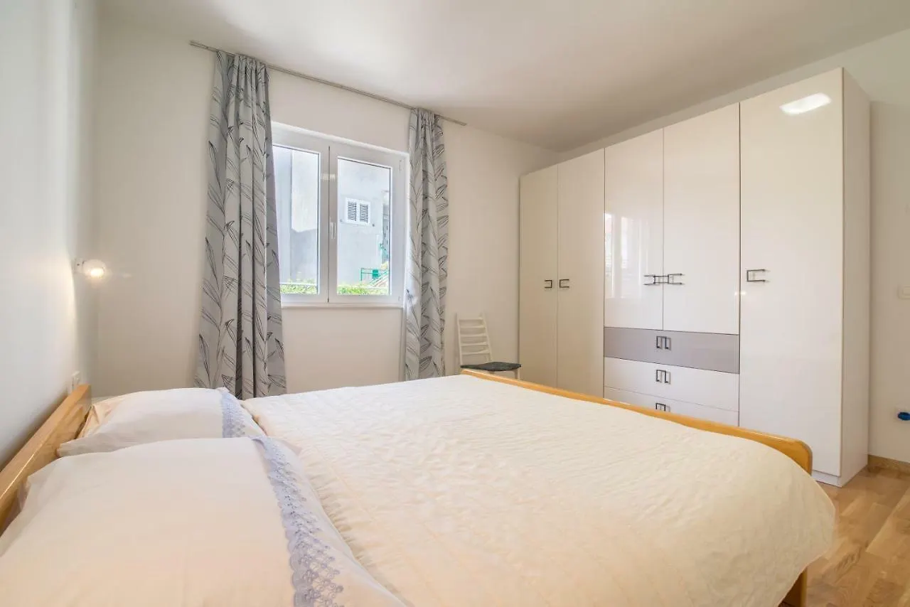 Apartment Apartmani Drago Biograd Na Moru